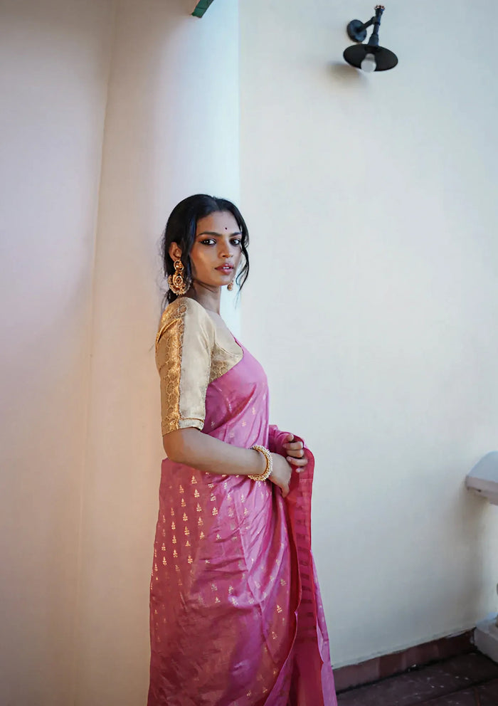 Charming Pink Jacquard Saree – Elegant Traditional Indian Wear for Women