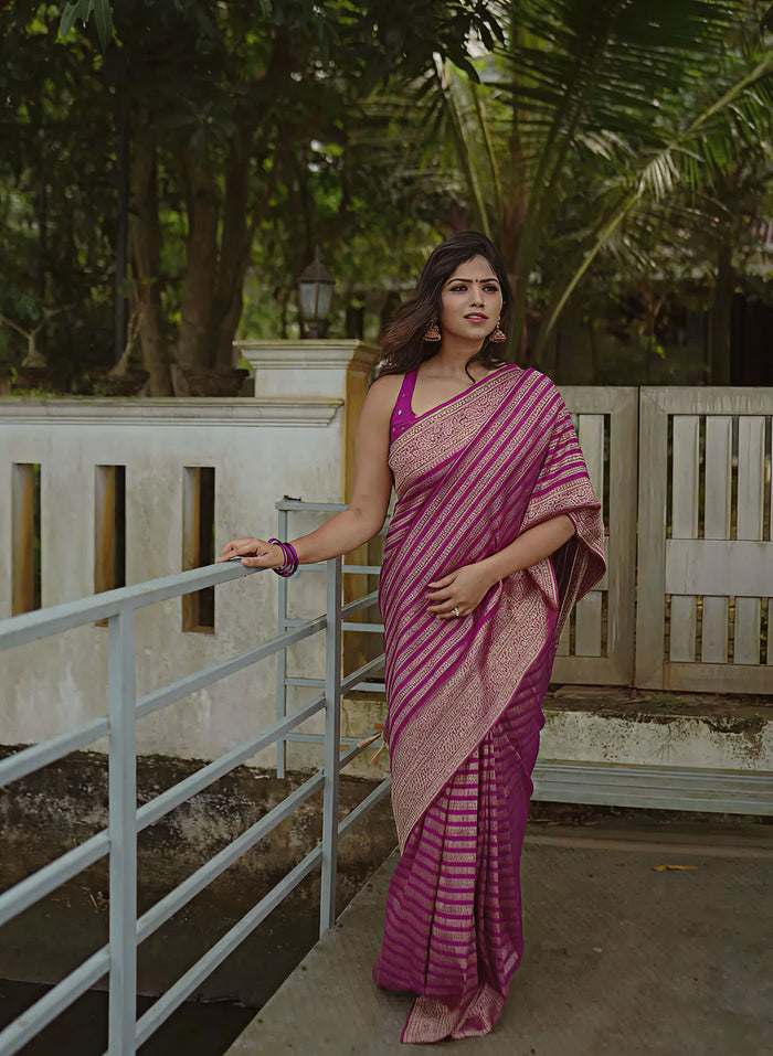 Blush Pink Jacquard Saree – Soft Woven Elegance & Festive-Ready Style