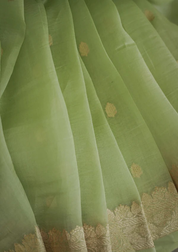 Pista Green Jacquard Saree – Fresh, Elegant & Perfect for Every Occasion
