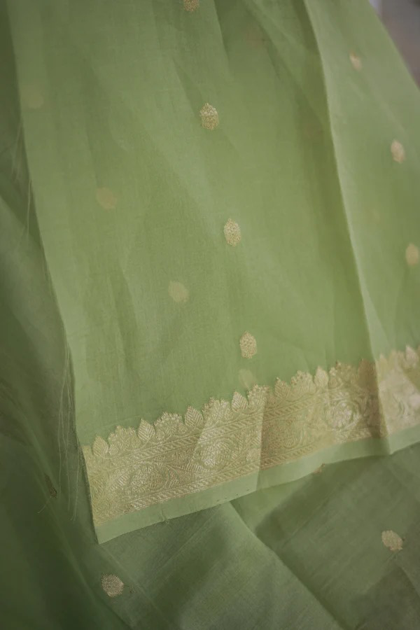 Pista Green Jacquard Saree – Fresh, Elegant & Perfect for Every Occasion