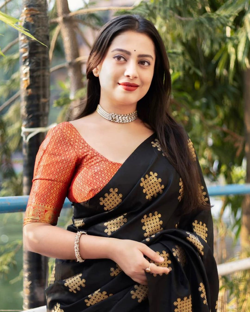Elegant Black Jacquard Saree 
