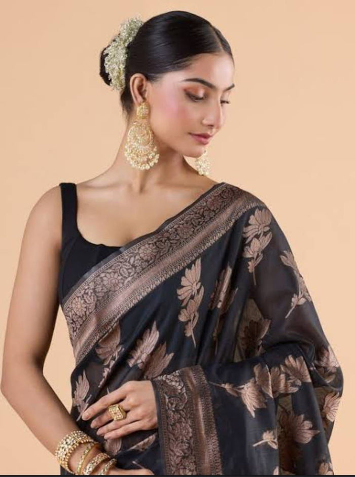 Premium Black Jacquard Saree – Timeless Elegance with Rich Woven Detailing