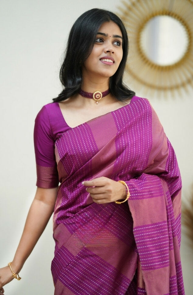 Graceful Pink Jacquard Saree for Festive & Special Occasions