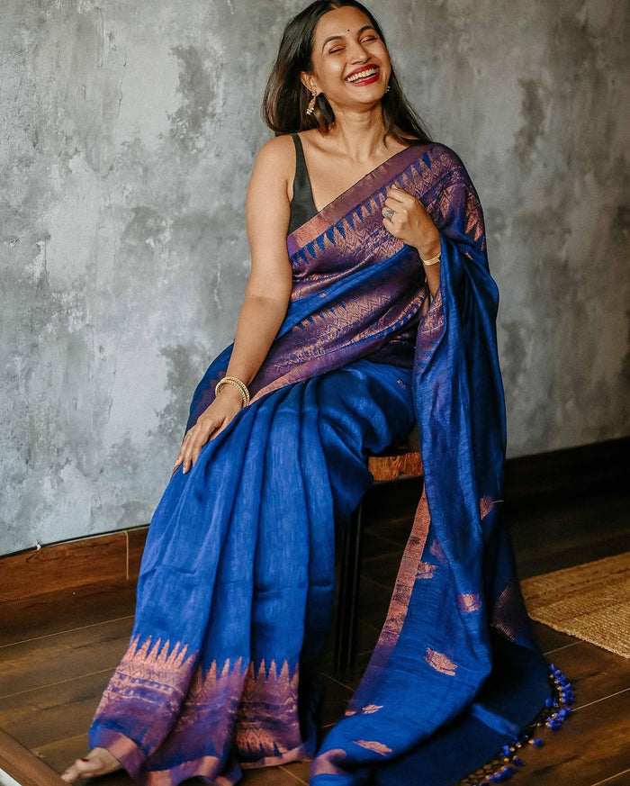 Blue Jacquard Saree – Premium Weave & Elegant Festive Style