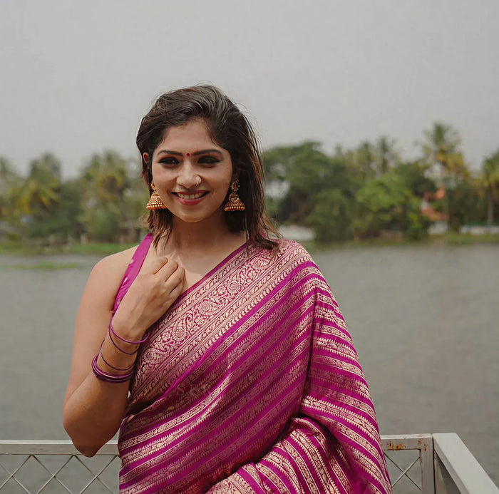Blush Pink Jacquard Saree – Soft Woven Elegance & Festive-Ready Style