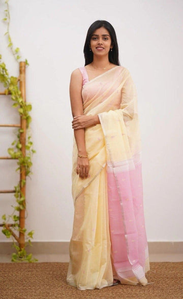 Yellow Pink Jacquard Saree – Vibrant Dual-Tone Elegance with Rich Woven Design