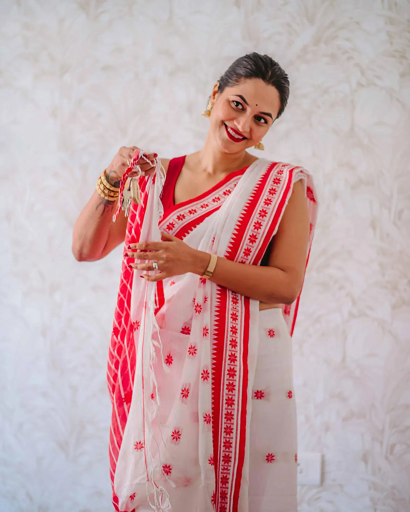Elegant White Jacquard Saree