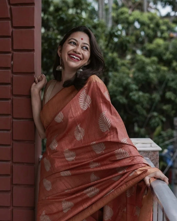 Radiant Orange Jacquard Saree – Premium Festive & Traditional Wear