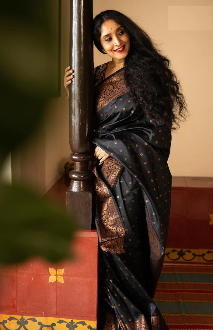 Classic Black Jacquard Saree for Women – Premium Party & Festive Wear