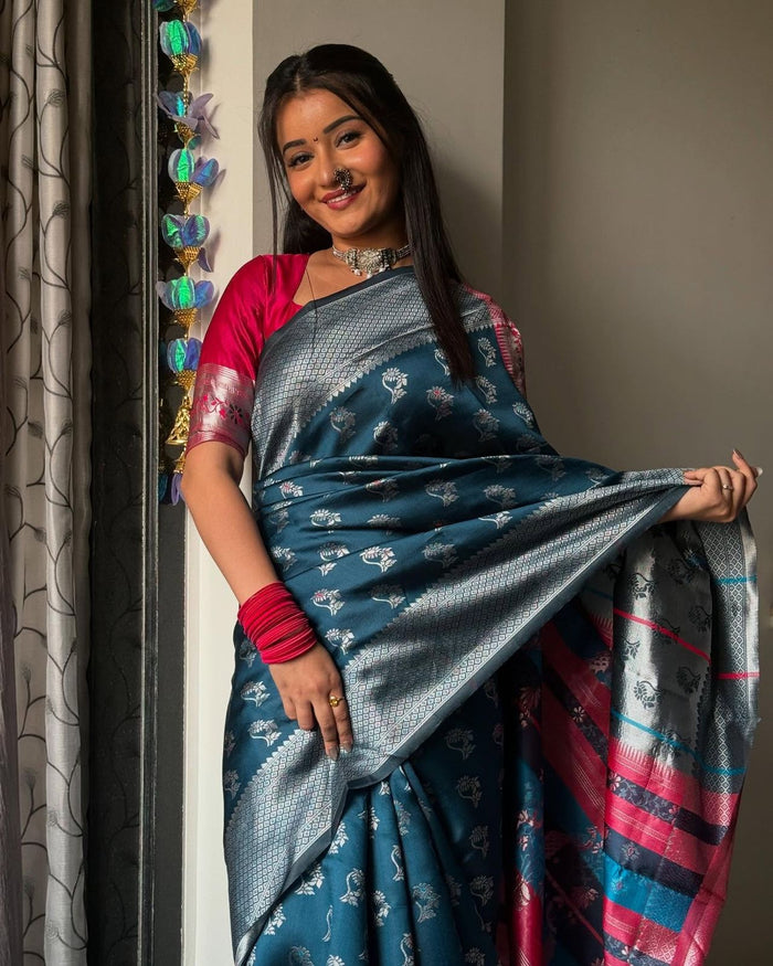 Blue Jacquard Saree – Timeless Elegance With Rich Woven Design