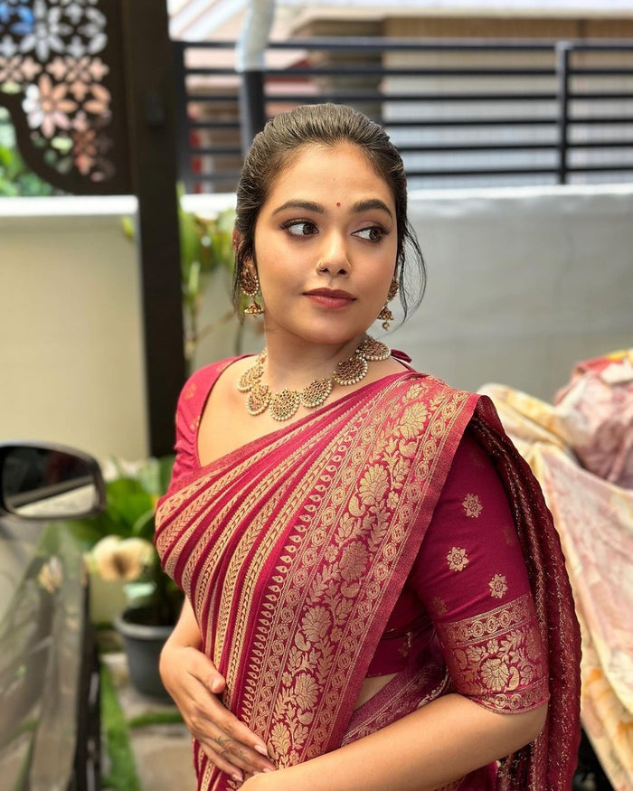 Luxurious Dark Maroon Jacquard Saree for Women – Premium Festive & Wedding Wear