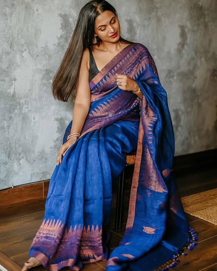 Blue Jacquard Saree – Premium Weave & Elegant Festive Style
