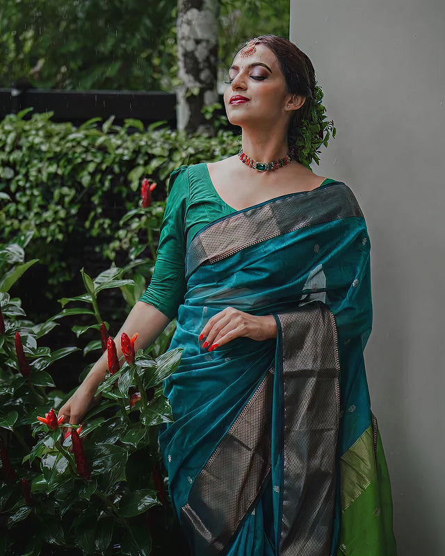 Tea Blue Jacquard Saree – Elegant, Soft & Stylish Ethnic Wear