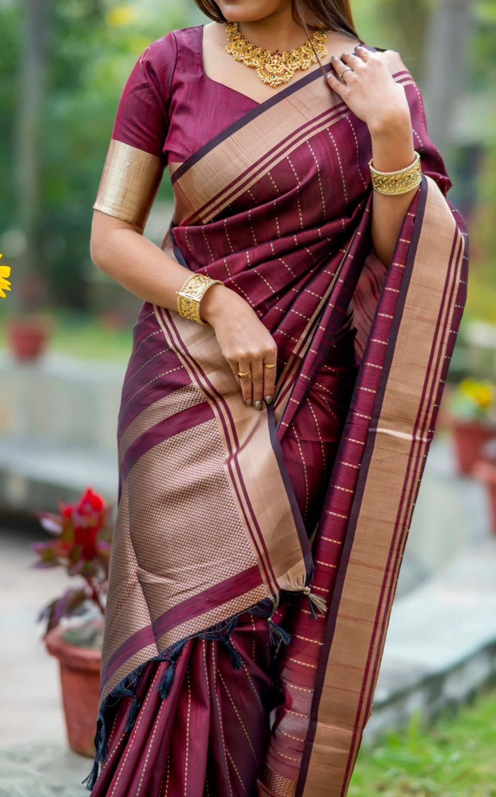 Royal Maroon Jacquard Saree – Elegant Festive & Wedding Wear