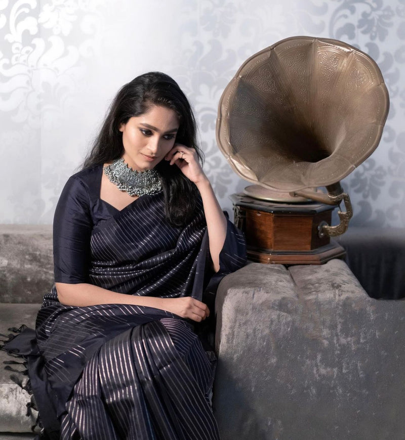 Elegant Purple Jacquard Saree