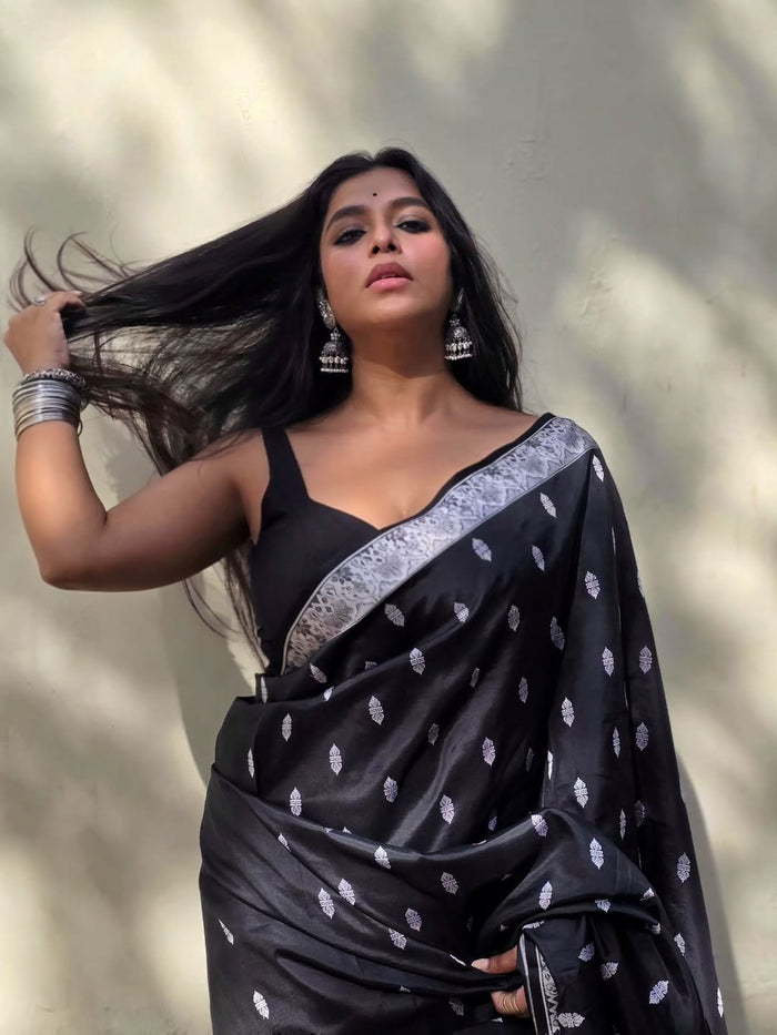 Classic Black Jacquard Saree – Timeless Woven Luxury with Modern Elegance