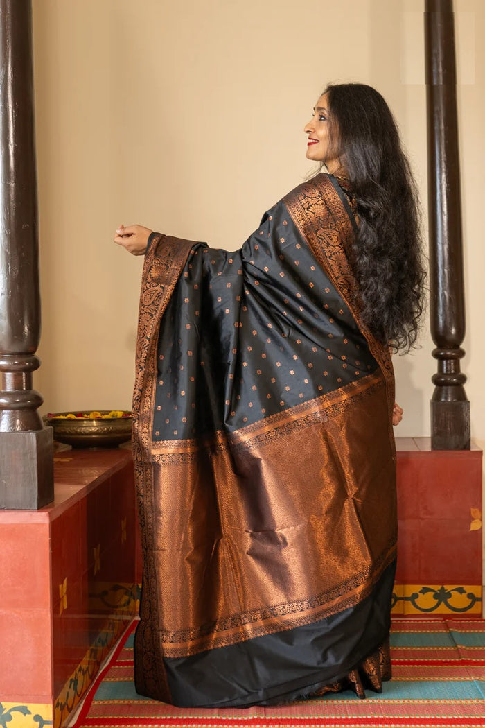 Classic Black Jacquard Saree for Women – Premium Party & Festive Wear