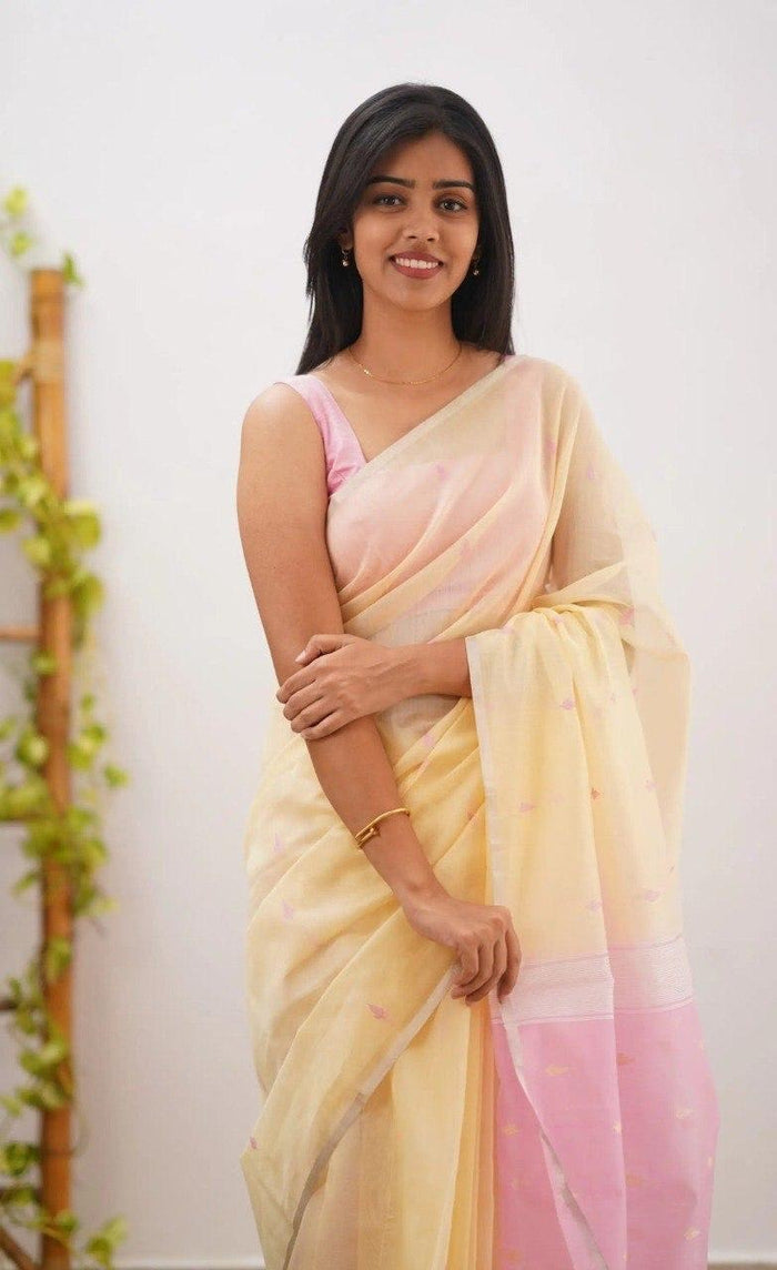 Yellow Pink Jacquard Saree – Vibrant Dual-Tone Elegance with Rich Woven Design