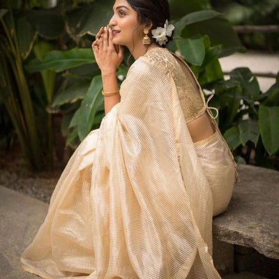 Elegant Off-White Jacquard Saree
