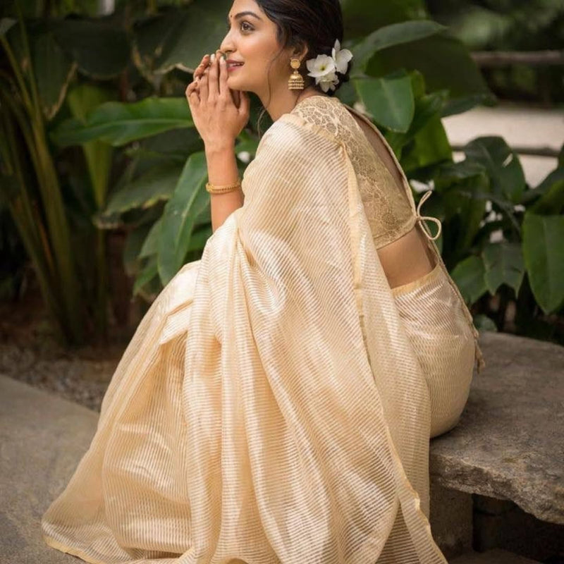 Elegant Off-White Jacquard Saree