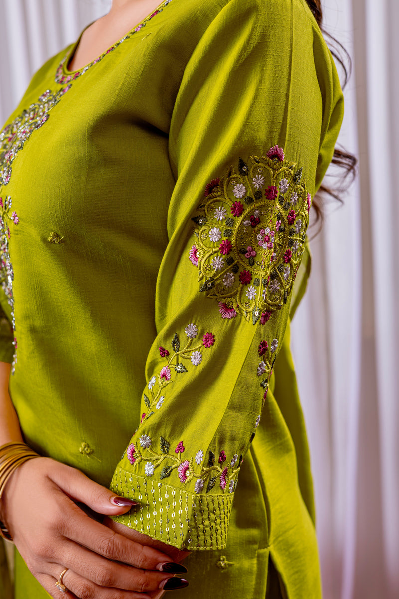 Elegant Parrot Green Viscose Silk Embroidered Kurta Set
