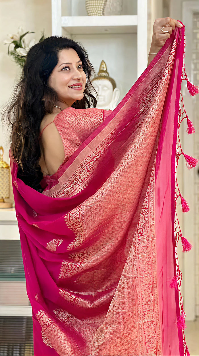 Charming Pink Jacquard Saree – Premium Woven Festive & Wedding Wear for Elegant Style