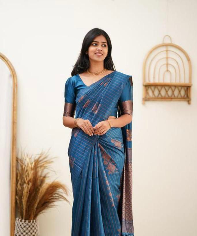 Elegant Rama Jacquard Saree