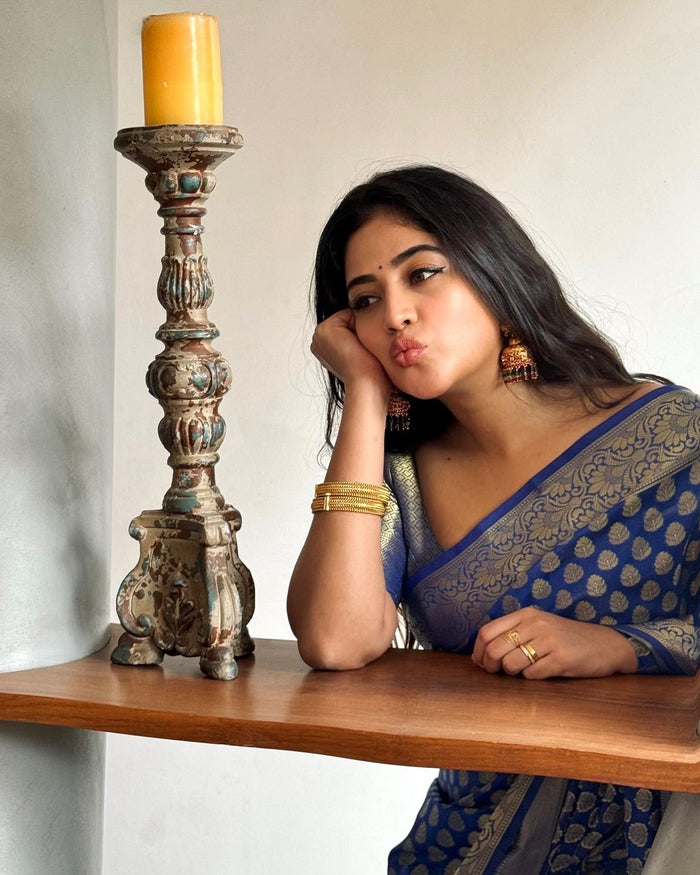 Royal Blue Jacquard Saree – Elegant Traditional Wear for Festive & Party Occasions