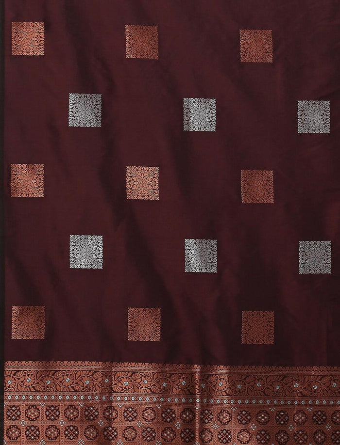 Wine Jacquard Saree – Elegant Woven Saree in a Rich, Regal Shade