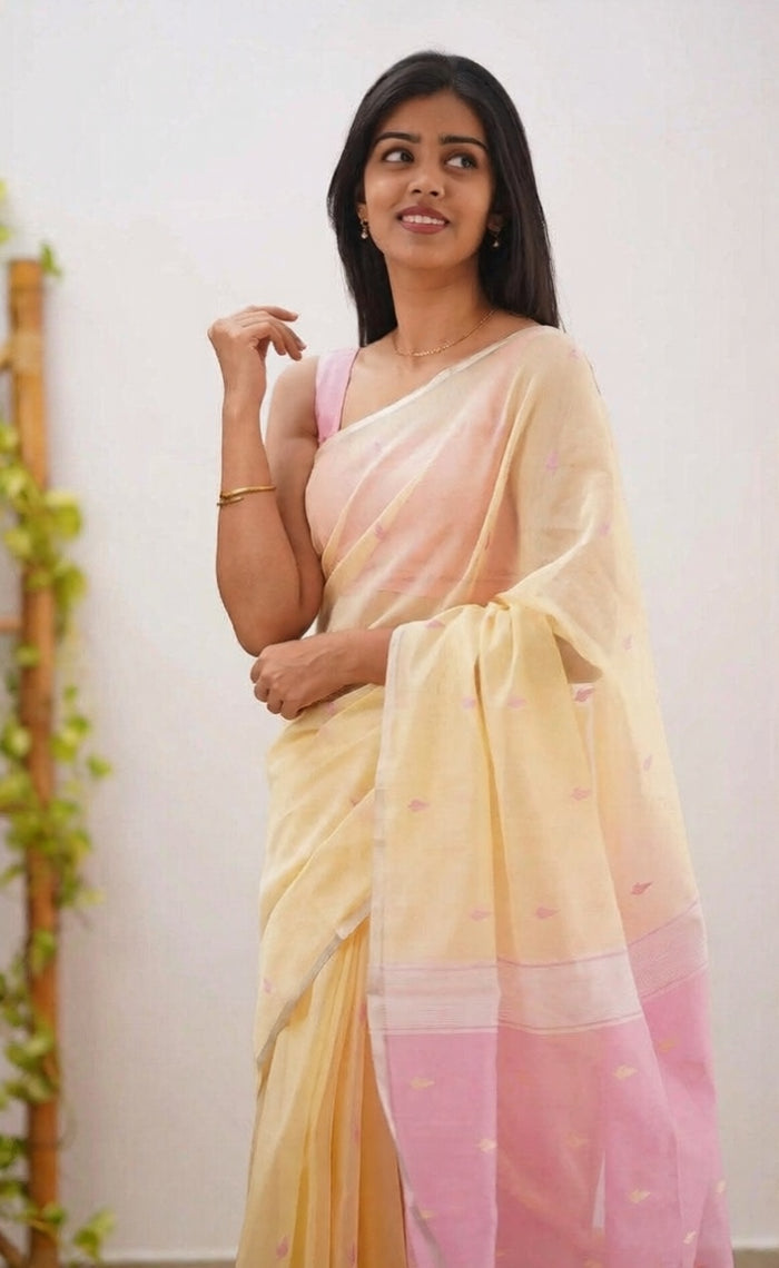 Yellow Pink Jacquard Saree – Vibrant Dual-Tone Elegance with Rich Woven Design