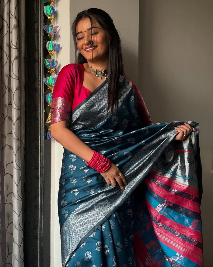 Blue Jacquard Saree – Timeless Elegance With Rich Woven Design