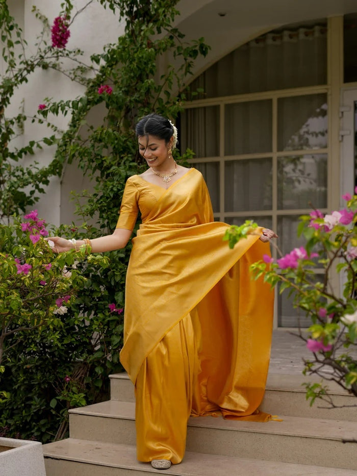 Sunshine Yellow Jacquard Saree – Elegant Woven Design with Rich Traditional Charm