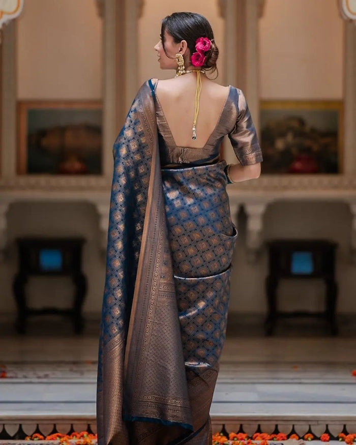 Royal Navy Blue Jacquard Saree for Festive & Wedding Elegance