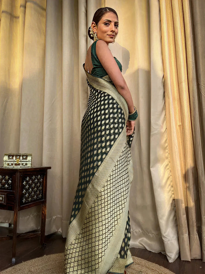 Mahendi Green Jacquard Saree – Premium Woven Festive Wear with Elegant Traditional Detailing