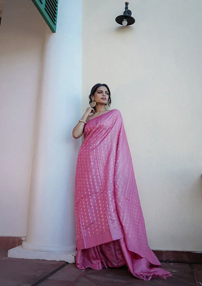 Charming Pink Jacquard Saree – Elegant Traditional Indian Wear for Women