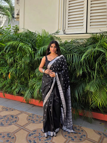 Classic Black Jacquard Saree – Timeless Woven Luxury with Modern Elegance