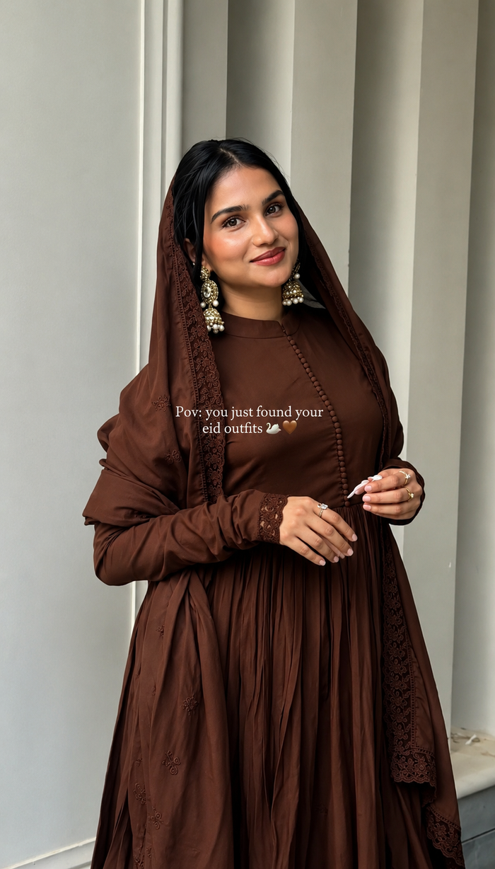 New Designer Party Wear Look Gown