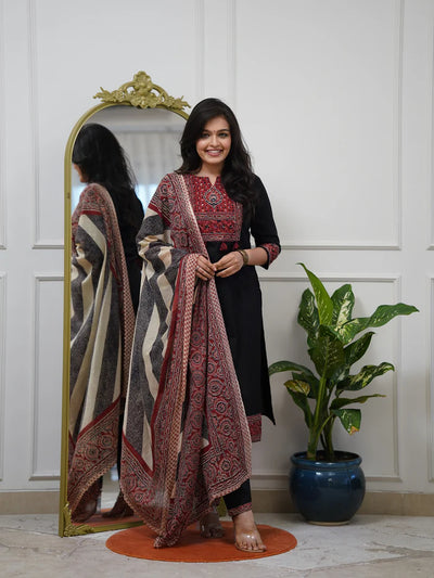 Elegant Black Printed Kurta Pant Set with Designer Dupatta