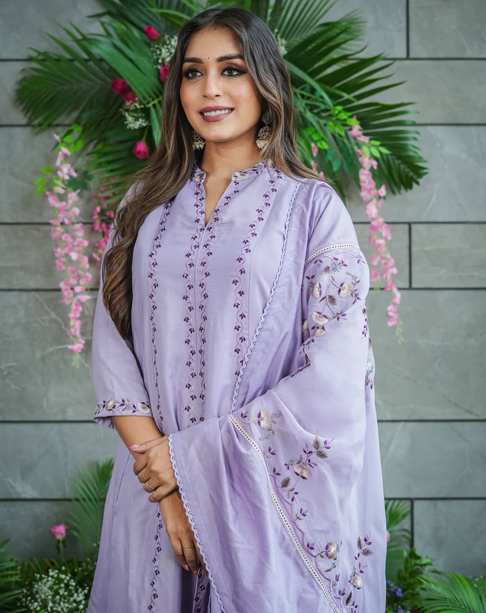 Artisan Crafted Muslin Cotton Festive Attire