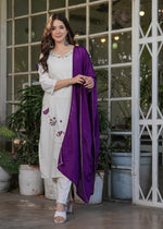 Elegant White Embroidered Kurta Pant Set