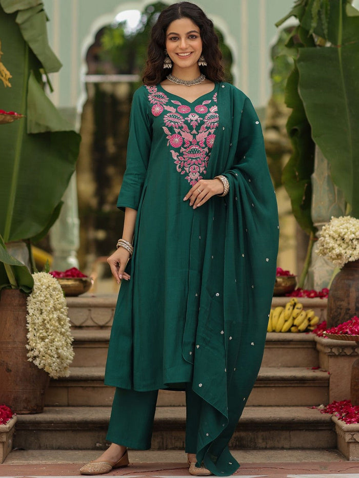 Elegant Teal Green Embroidered Kurta Pant Set