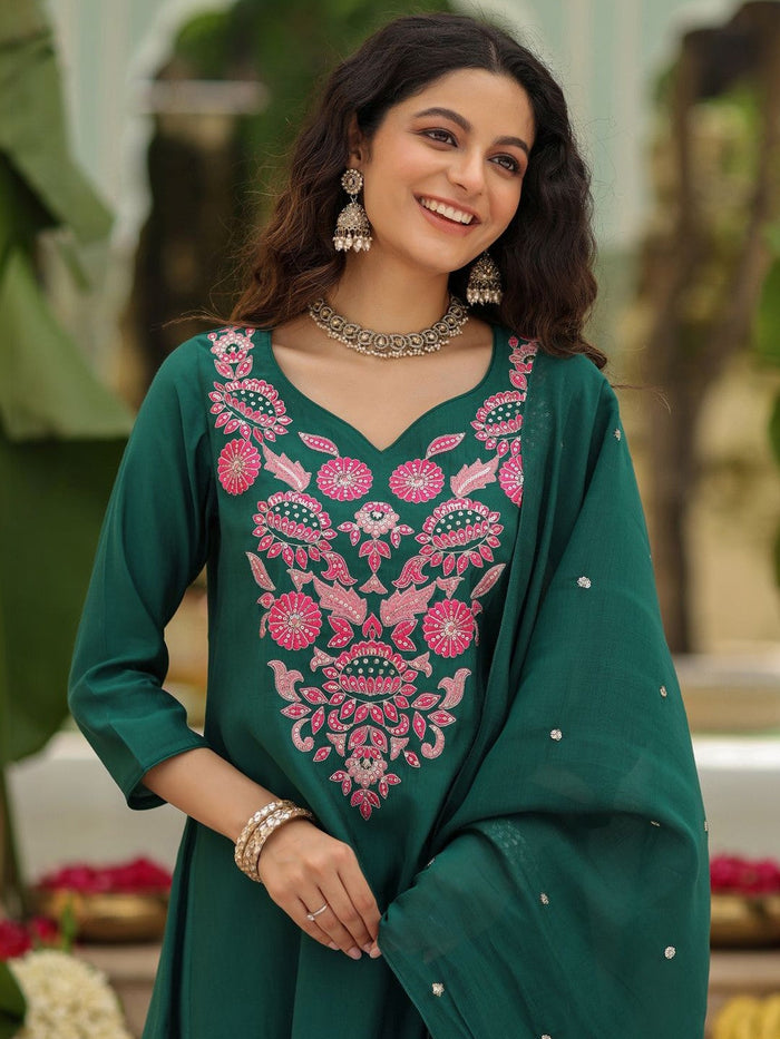 Elegant Teal Green Embroidered Kurta Pant Set
