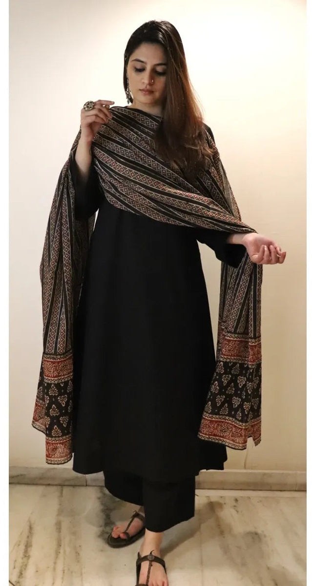 Elegant Black Kurta Palazzo Set