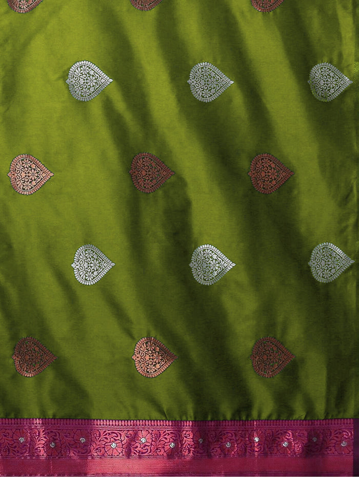 Mahendi Green Jacquard Saree – Elegant Festive Wear with Rich Woven Detailing