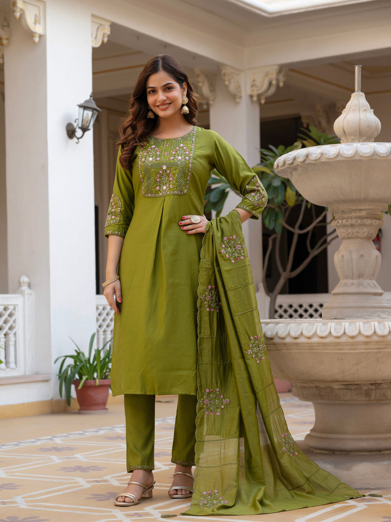 Mehndi Green Viscose Mango Silk Embroidered Kurti Set