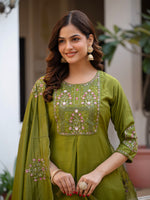 Mehndi Green Viscose Mango Silk Embroidered Kurti Set