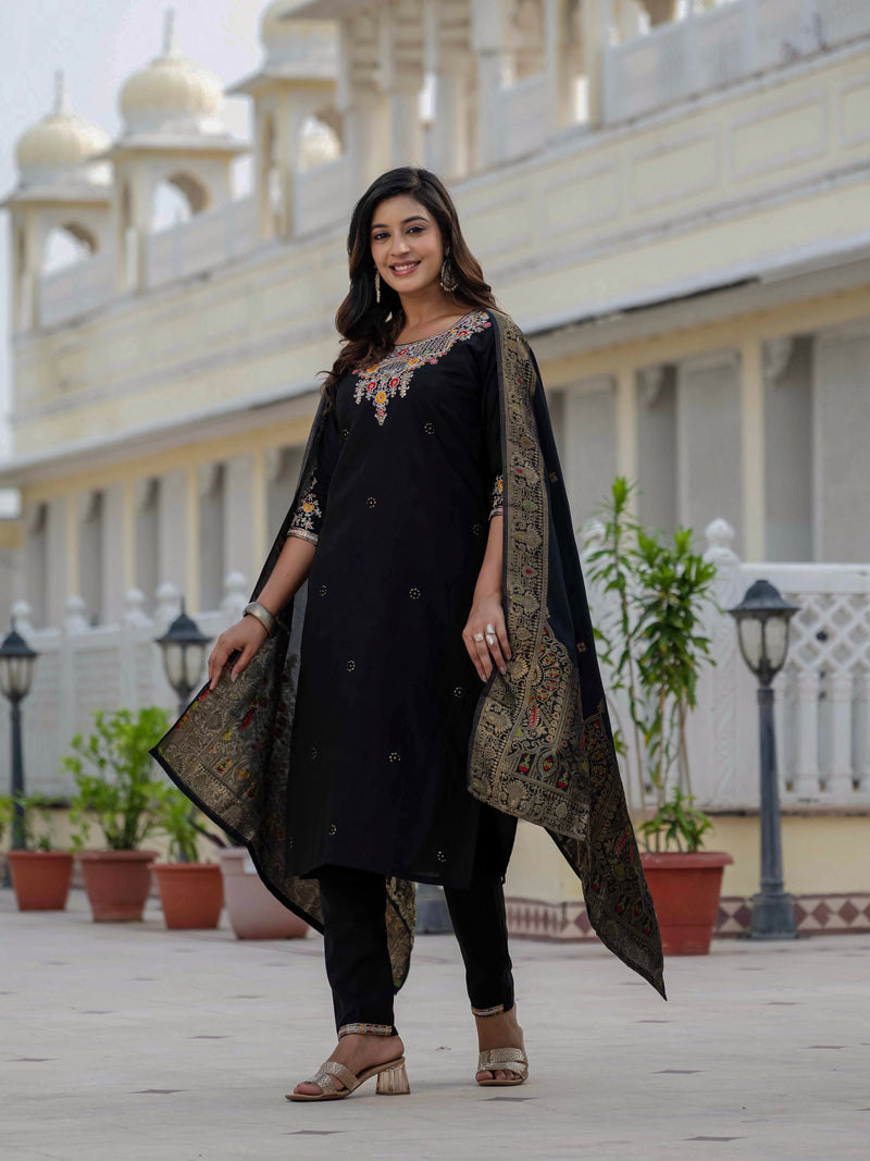 Elegant Black Premium Roman Silk Suit Set
