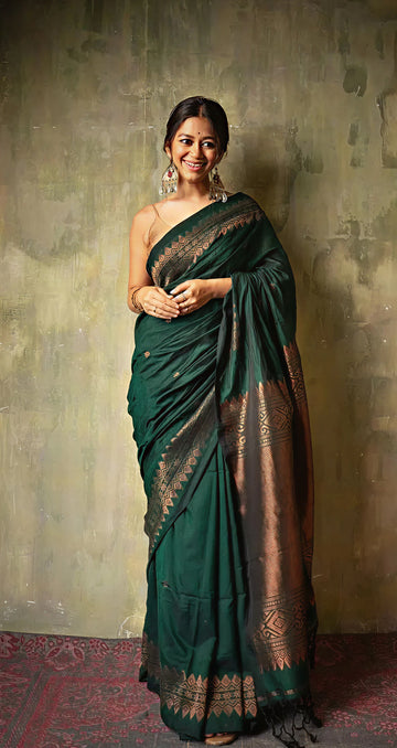 Pure Banarasi Silk Sarees Dark Green Colour, Wedding Wear