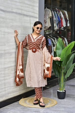 Zik Zek Premium Jaipur Saffron Cotton Kurti Pant Dupatta Set