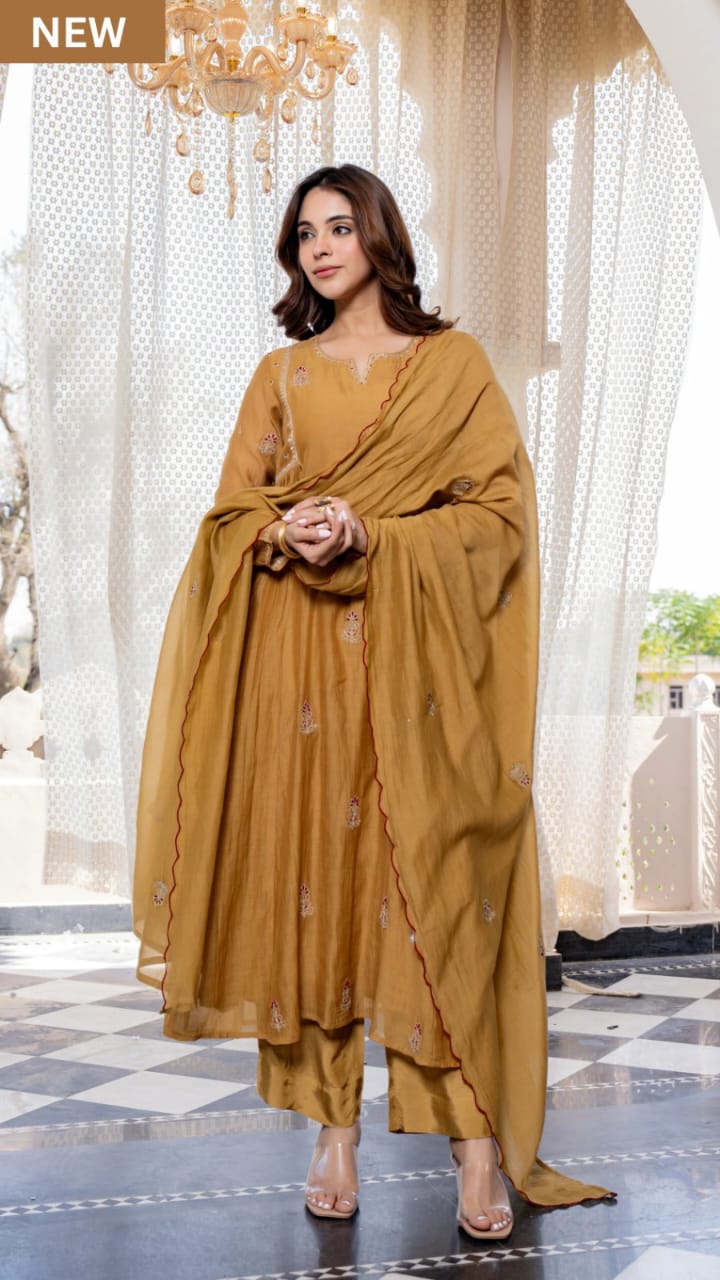 PARI Pure Mul Chanderi 3 Piece Suit Set with Dupatta